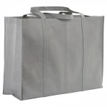 Maxi borsa in TNT con soffietti laterali, 60x20x45