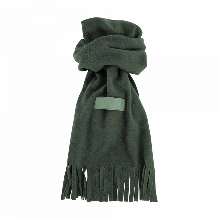 Sciarpa in pile con frange ed etichetta