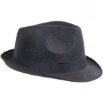 Cappello con fascia elastica