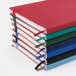 Agenda giornaliera Flex Daily chiusa con copertina flessibile marrone da personalizzare con logo