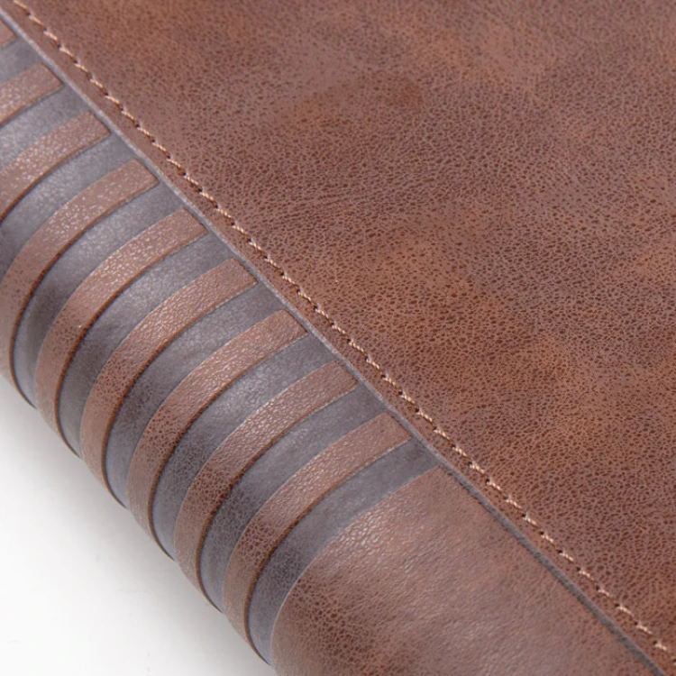 Daily diary binder in thermoplastic polyurethane with closed cover, front view with space for logo personalisation