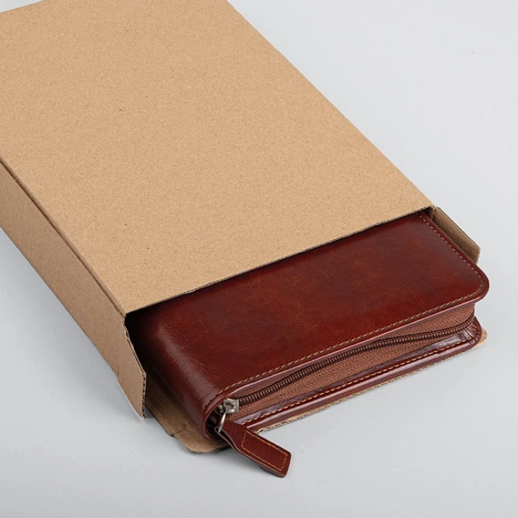 Daily diary binder with zip closure and replaceable 416-page interior, closed, ready for customisation