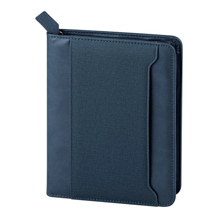 Agenda bolsa perpétua fechada com corrediço em poliuretano, tamanho 18x24 cm, pronta para personalizar com logótipo