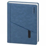 Agenda giornaliera chiusa 15x21 cm in carta bianca con quadranti imbottiti e tasche anteriori