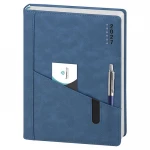 Agenda giornaliera chiusa in copertina poliuretano, formati 17x24 centimetri, disponibile in vari colori per la personalizzazione aziendale