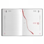 Agenda giornaliera chiusa con elastico e astuccio coordinato, disponibile da personalizzare con logo