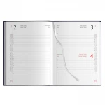 Agenda giornaliera 17x24 cm in materiale gommato, chiusa, da personalizzare con logo aziendale