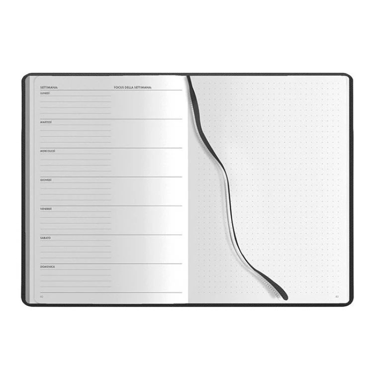 Agenda planner non datato da personalizzare chiusa in poliuretano termossensível, formato 14,5x21 cm