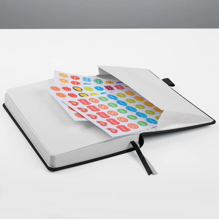 Agenda planner non datato da personalizzare chiusa in poliuretano termossensível, formato 14,5x21 cm