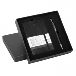 Agenda parure Calamus Black settimanale in poliuretano con penna touch da personalizzare con logo