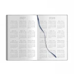 Agenda parure Flex Daily giornaliera in carta bianca con penna in metallo, formato chiuso 9x14 cm
