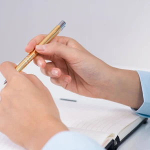 Storia della penna biro: dalla prima penna a sfera a oggi