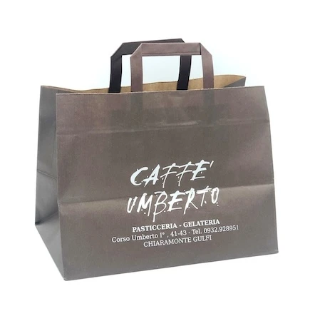 Flexodruck auf Papiertragetasche – personalisiert für Markenauftritt im Einzelhandel