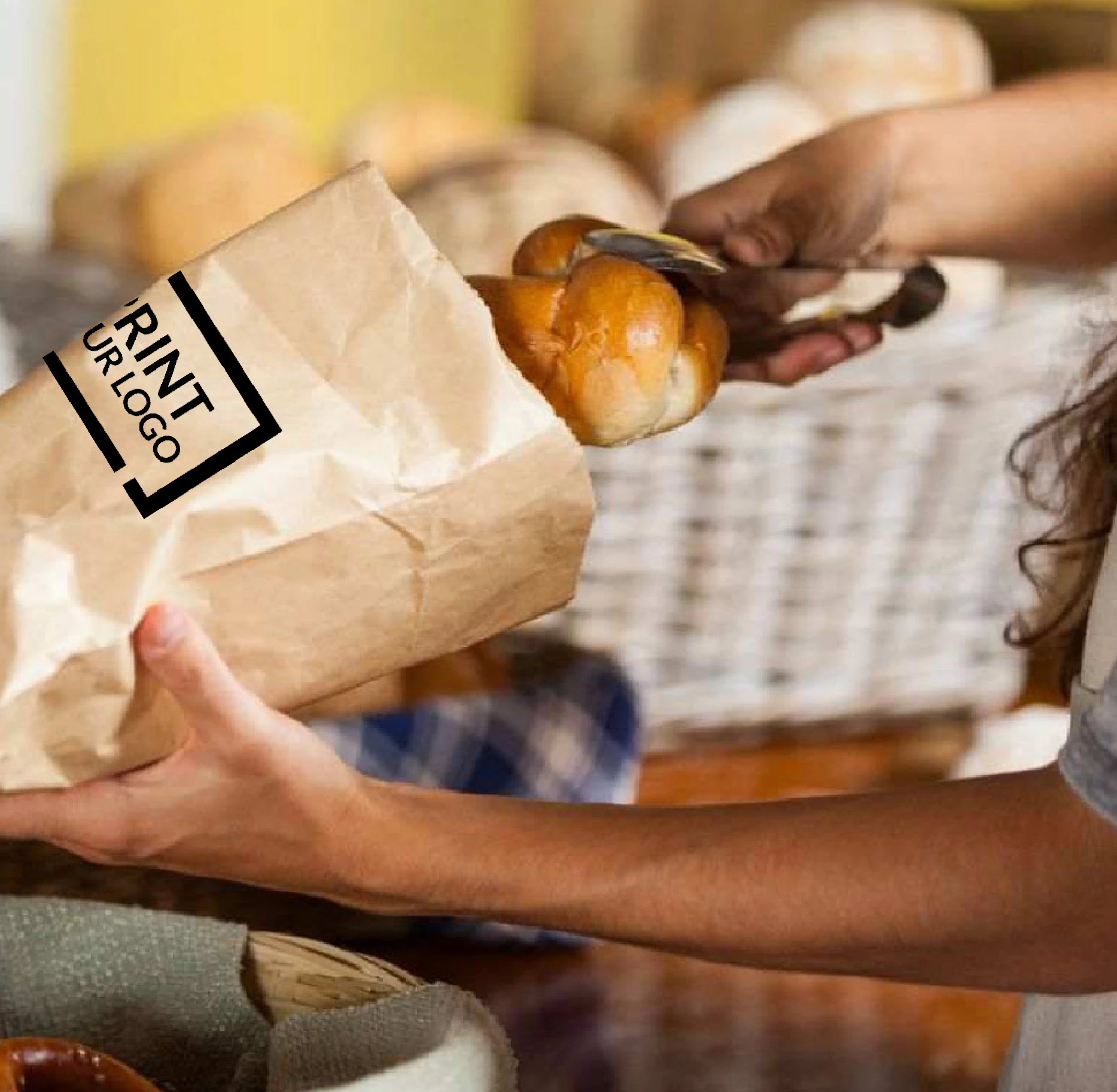 Sacchetti personalizzati in carta kraft per panifici, farmacie, ferramenta, profumerie e negozi