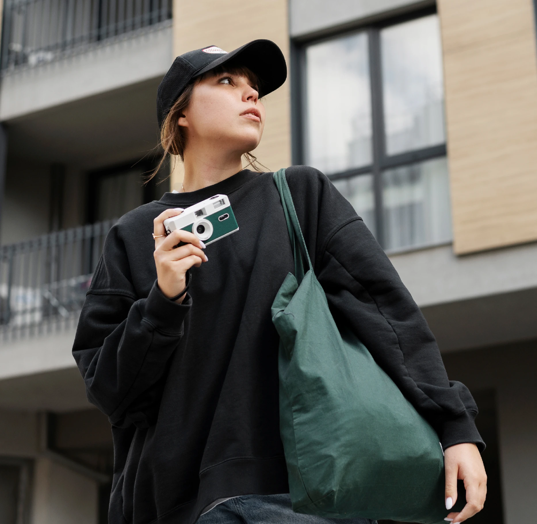 Shopper personalizzata utilizzata come gadget aziendale nell'uso quotidiano